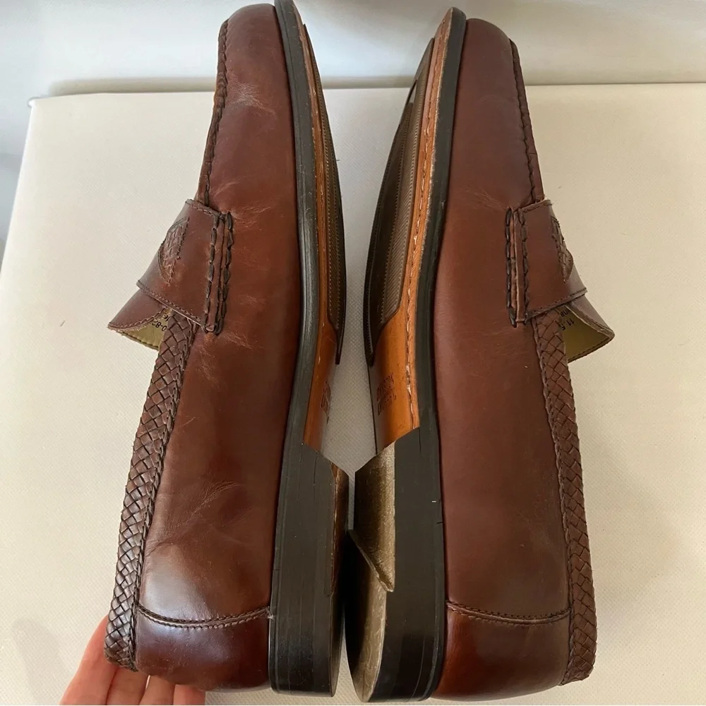 Johnston & Murphy Brown Leather Slip On Tassel Loafers READ